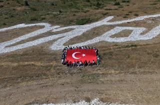 Gemlik Belediyesi’nden Atatürk İmzasına Yenileme Çalışması